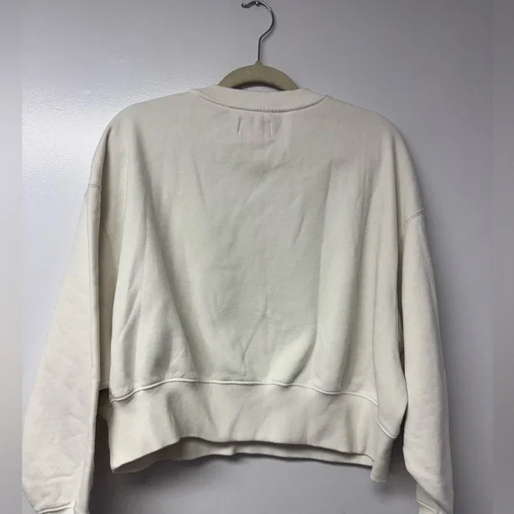 The MET Women's White Crew Neck Sweatshirt PACSUN - Picture 6 of 11